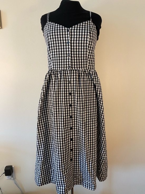 Reitmans Dresses & Skirts - Reitmans Black and White Gingham Button-Front Sundress